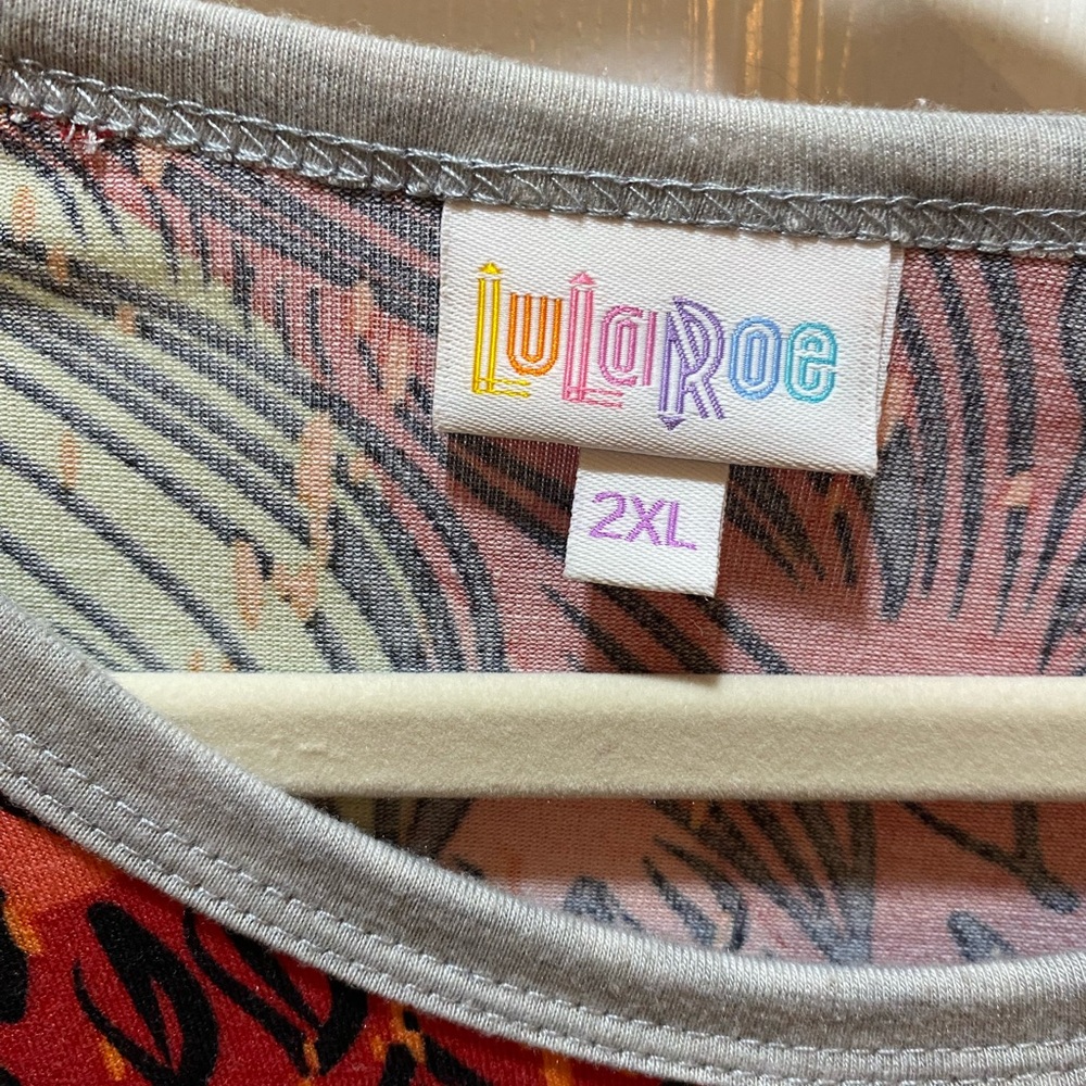 Lularoe 2 XL Randy - Picture 2 of 4